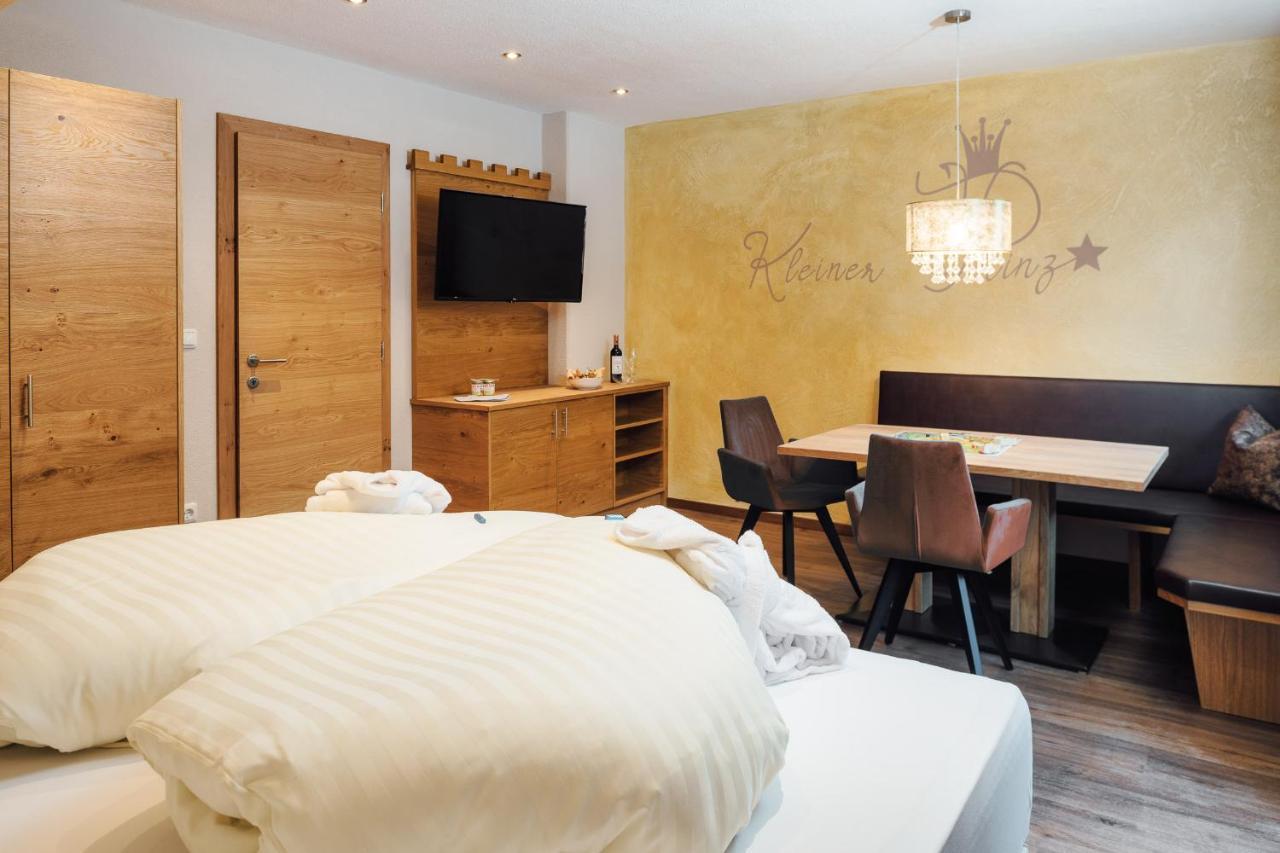 Kinderhotel Laderhof 라디스 외부 사진